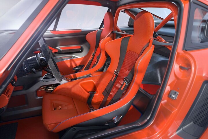 Porsche 911 Singer DLS Turbo Track