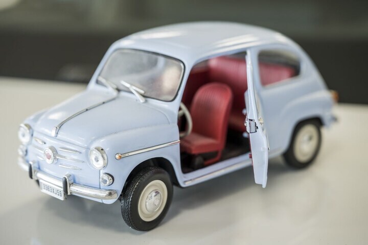 Seat 600 miniatuur