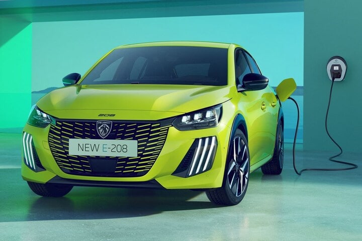 Peugeot e-208 facelift