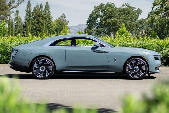 Rolls-Royce Spectre