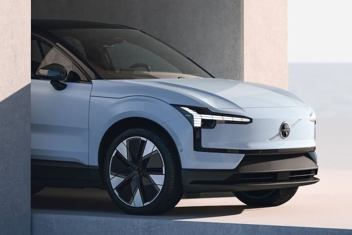 Volvo EX30
