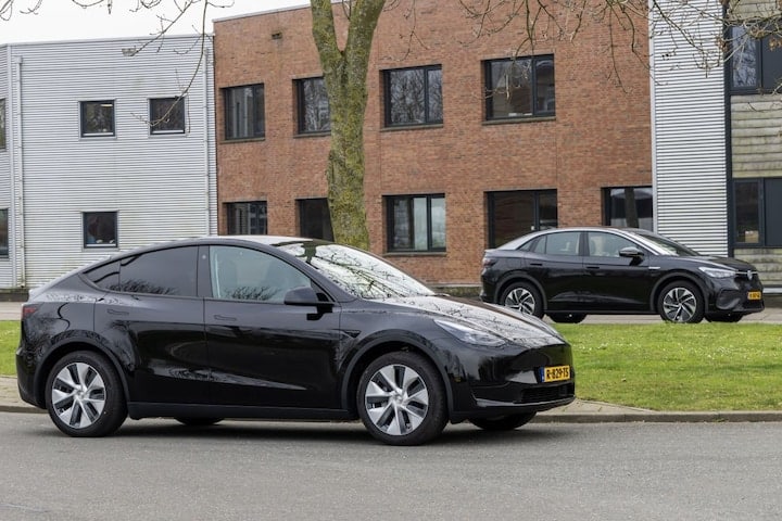 Tesla Model Y Volkswagen ID5 elektrische auto EV