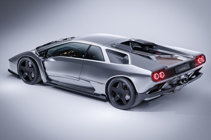 Eccentrica Lamborghini Diablo Restomod