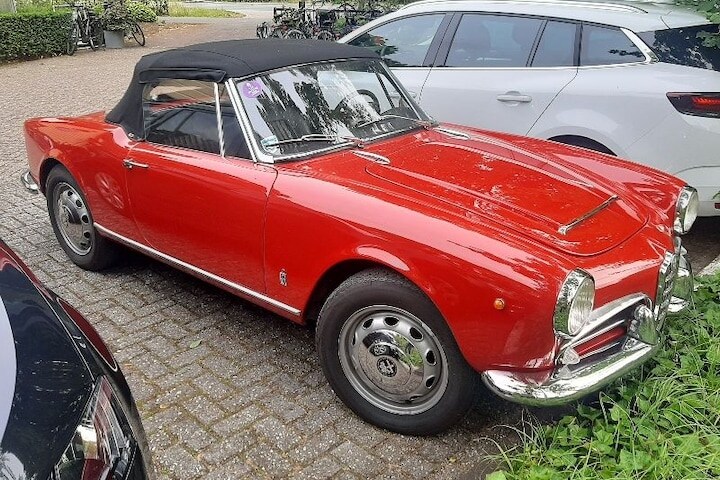 Alfa Romeo Giulia Spider