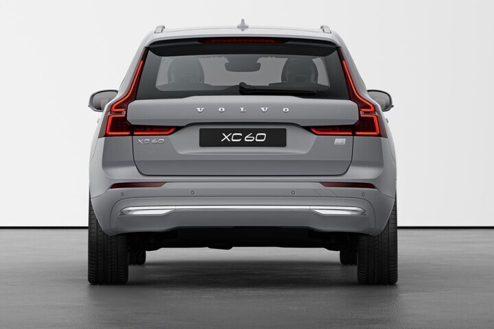 Volvo XC60 Essential Edition