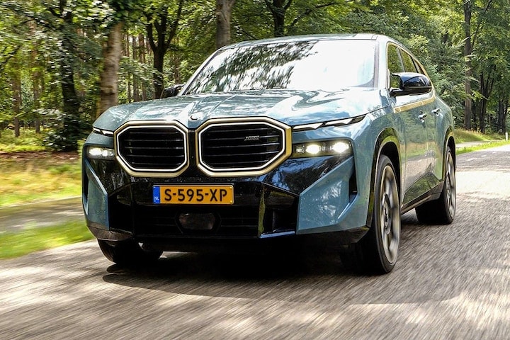 BMW XM