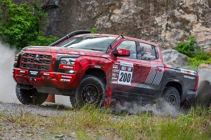 Mitsubishi L200