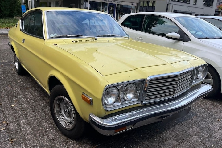 Mazda 929 Coupé
