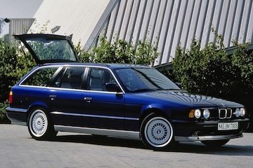 BMW M5 Touring E34