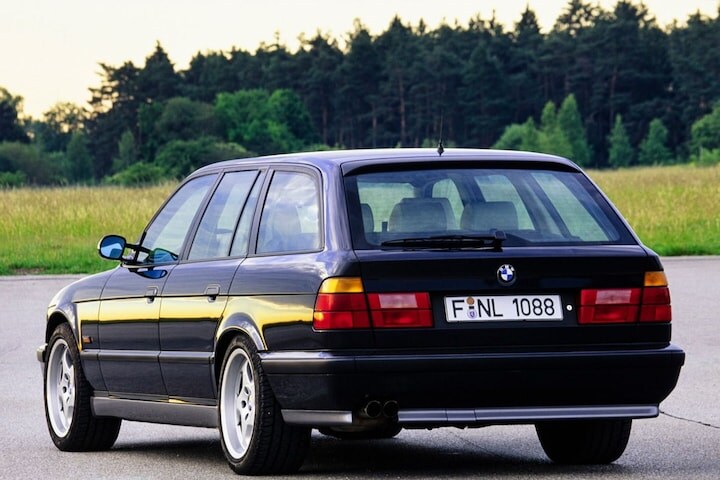 BMW M5 Touring E34