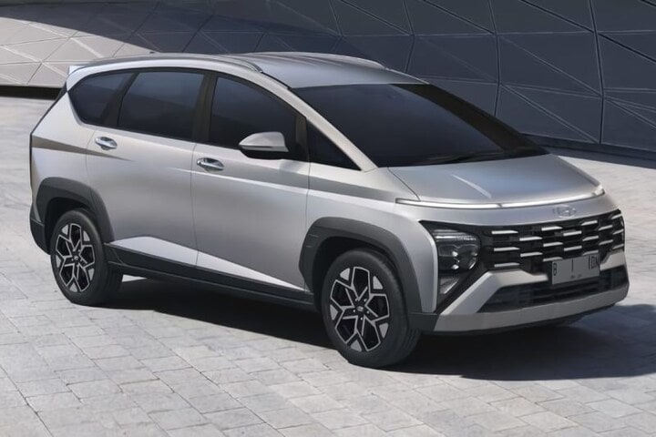 Hyundai Stargazer X