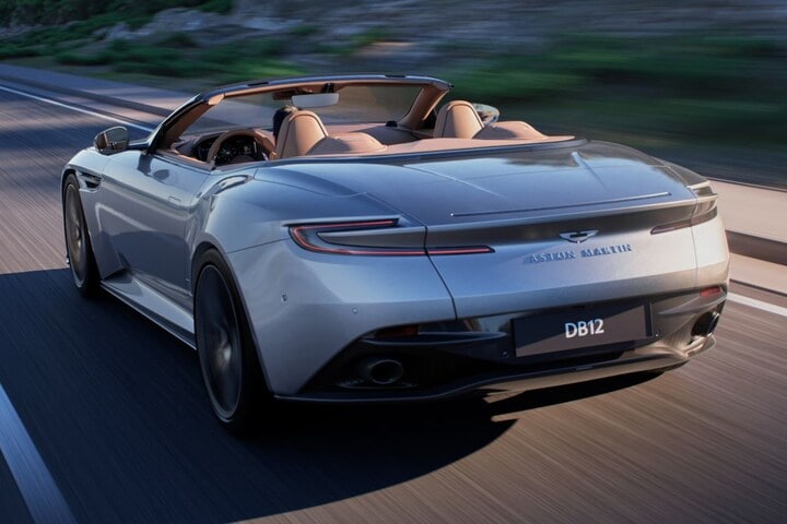Aston Martin DB12 Volante