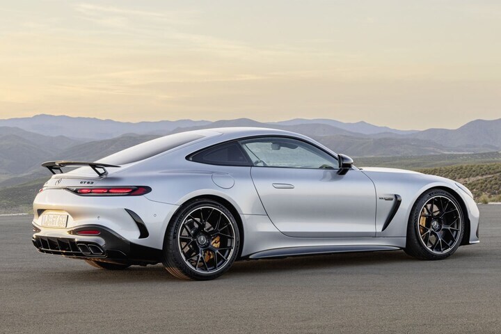 Mercedes-AMG GT Mercedes-Benz AMG GT Mercedes AMG GT