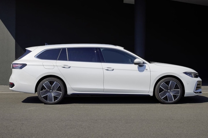 Volkswagen Passat 2023