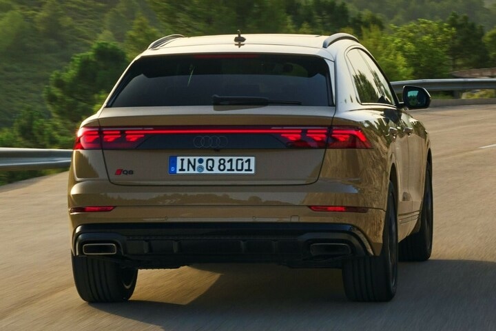 Audi Q8
