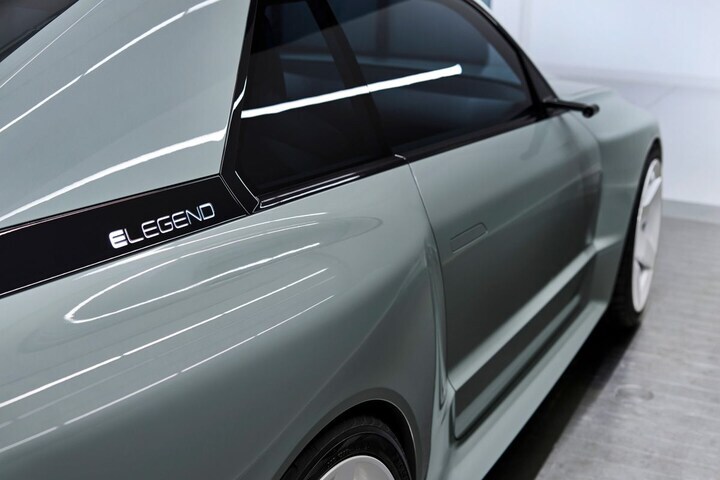 Elegend EL1