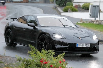Spyshots Porsche Taycan