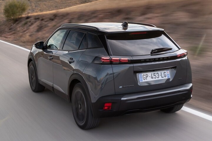 Peugeot e-2008