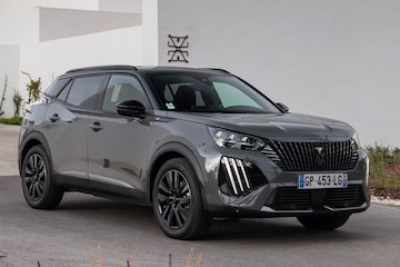 Peugeot e-2008