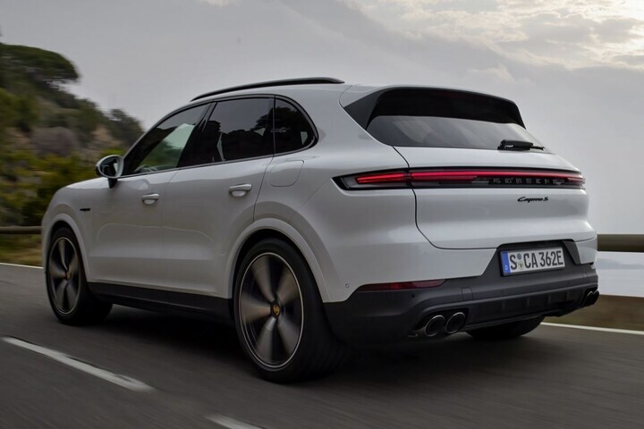 Porsche Cayenne S E-Hybrid