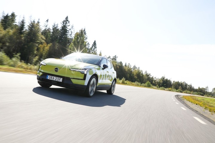 Volvo EX30