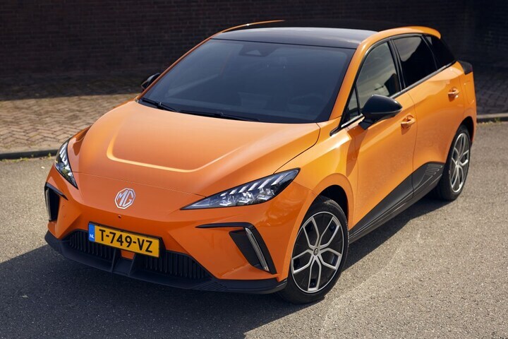 MG 4 Electric Trophy Extended Range
