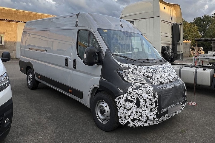 Fiat Ducato facelift spyshots