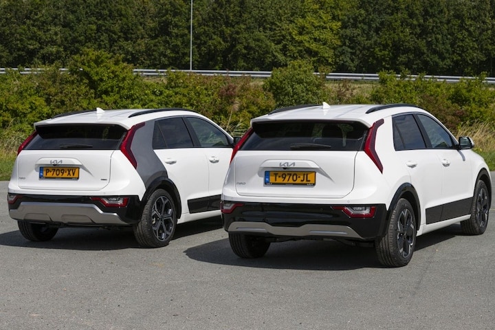 Kia Niro Hybrid vs Kia Niro EV