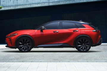 Toyota Crown Sport