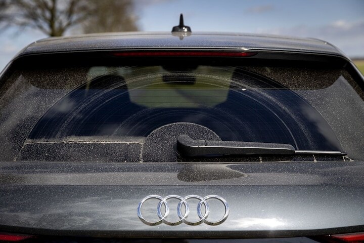 Auto wassen vieze auto ANP