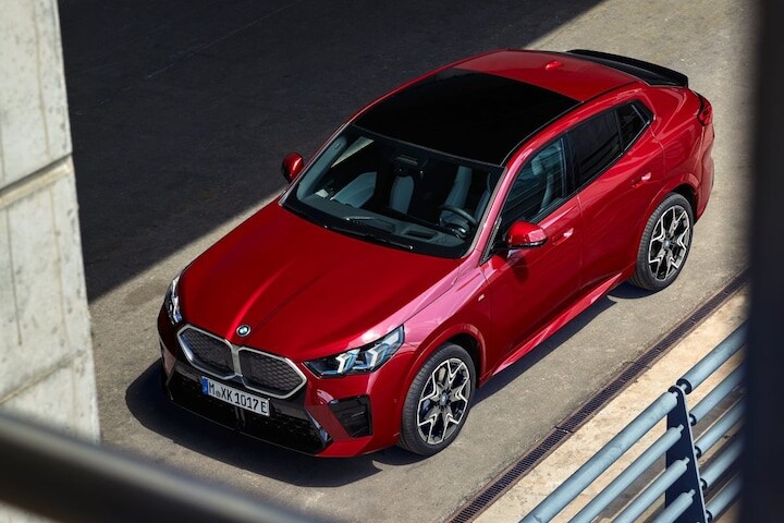 BMW iX2