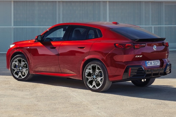 BMW iX2