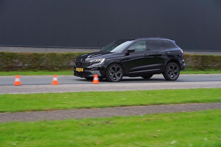 Test: Zoveel zuiniger rijd je met de juiste bandenspanning