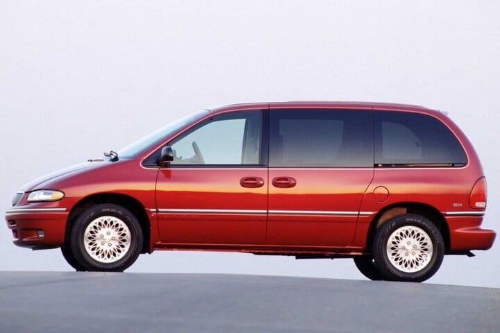 Chrysler minivans Dodge Grand Caravan Chrysler Voyager