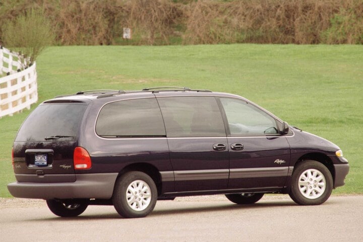 Chrysler minivans Dodge Grand Caravan Chrysler Voyager