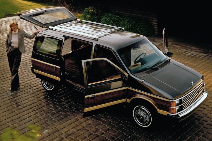 Chrysler Voyager Dodge Caravan 