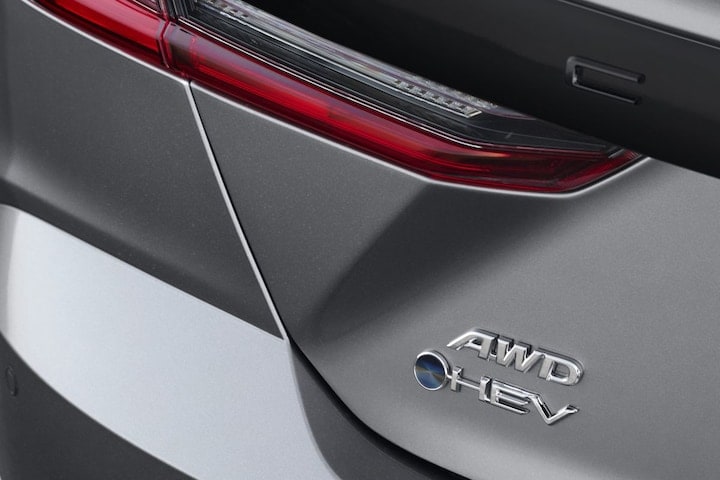 Toyota Camry AWD  Hybrid