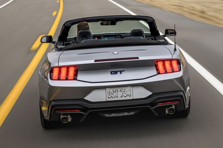 Ford Mustang GT California Special