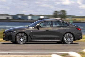 BMW i4 eDrive35