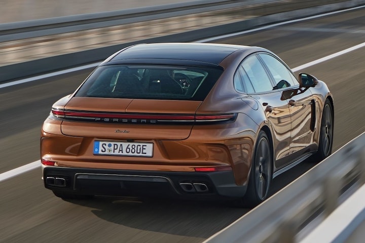 Porsche Panamera 2023