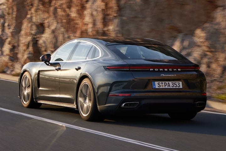 Porsche Panamera 2023