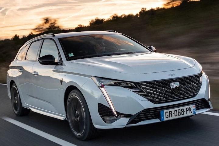 Peugeot e-308 SW 
