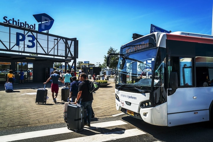 P3 Lang parkeren Schiphol shuttlebus ANP