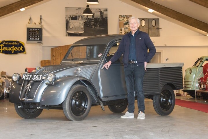 verzamelaar klassieke pick-ups en bedrijfswagens