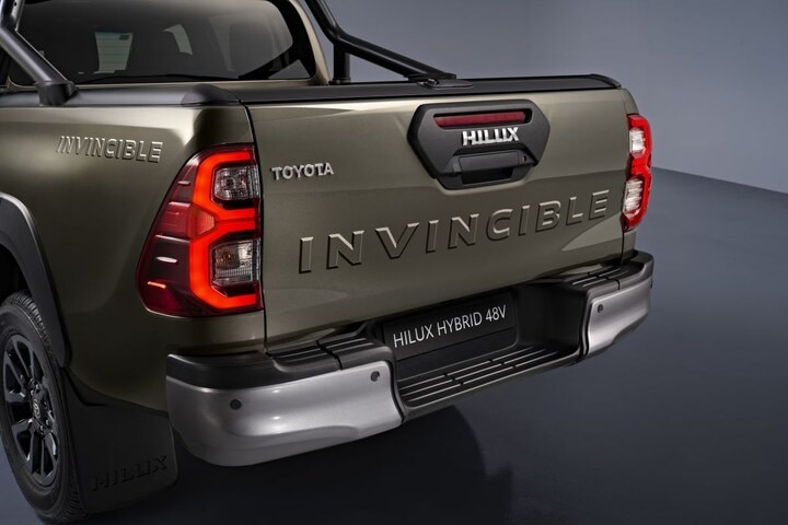 Toyota Hilux Hybrid