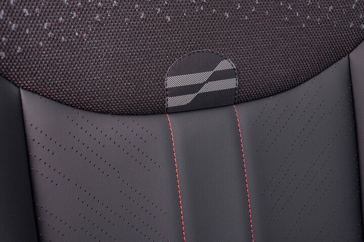 Mini Cooper SE JCW Trim