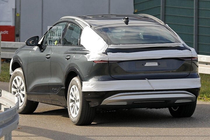 Spyshots Audi Q4 e-tron Sportback