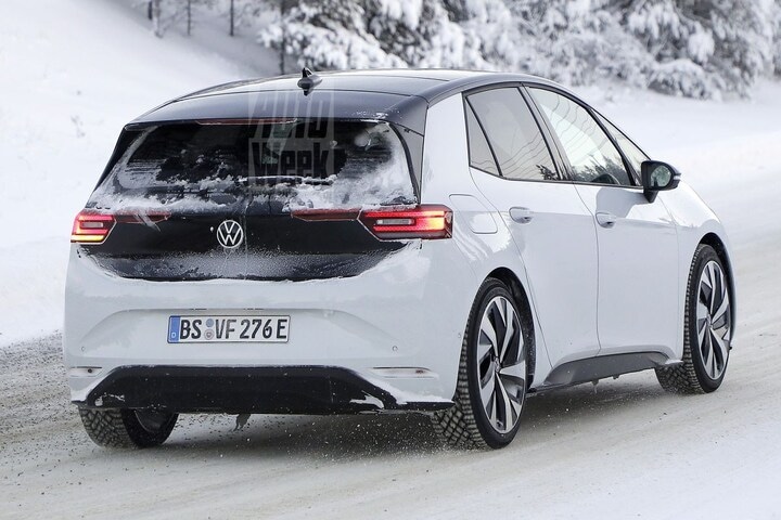 Volkswagen ID3 GTX spyshots
