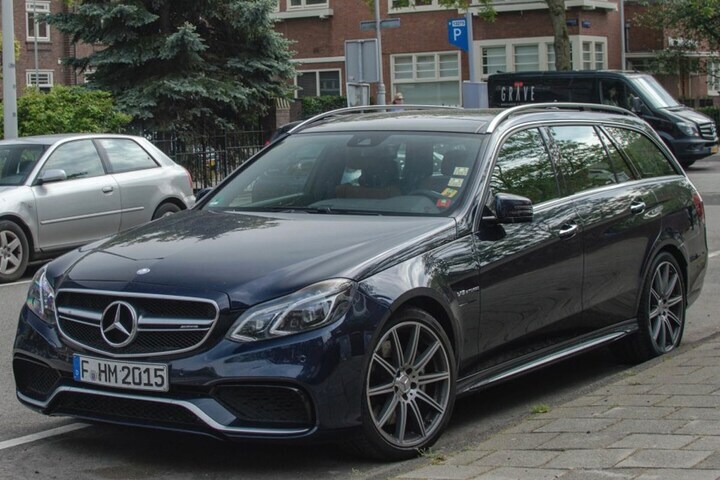 Mercedes-Benz E63 AMG Business pakket foto's  Joep Janssen