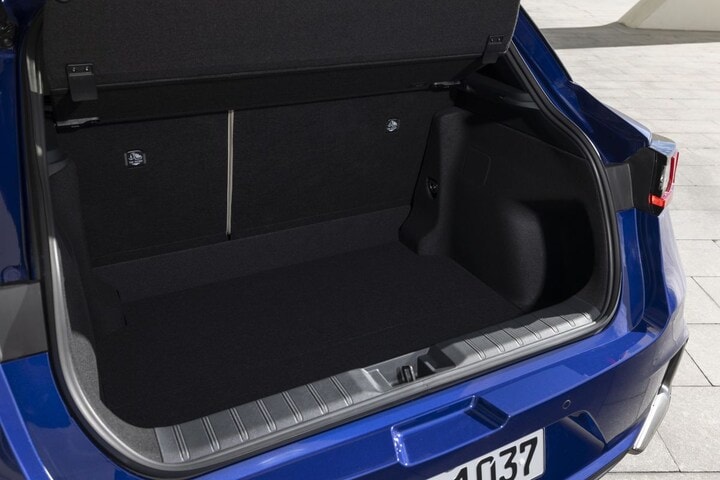 Lexus LBX